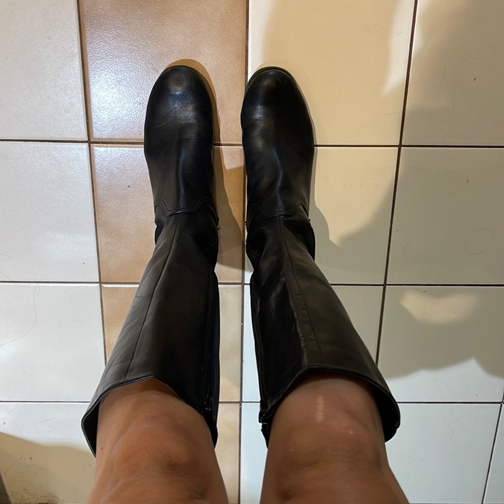 Nine West black boots